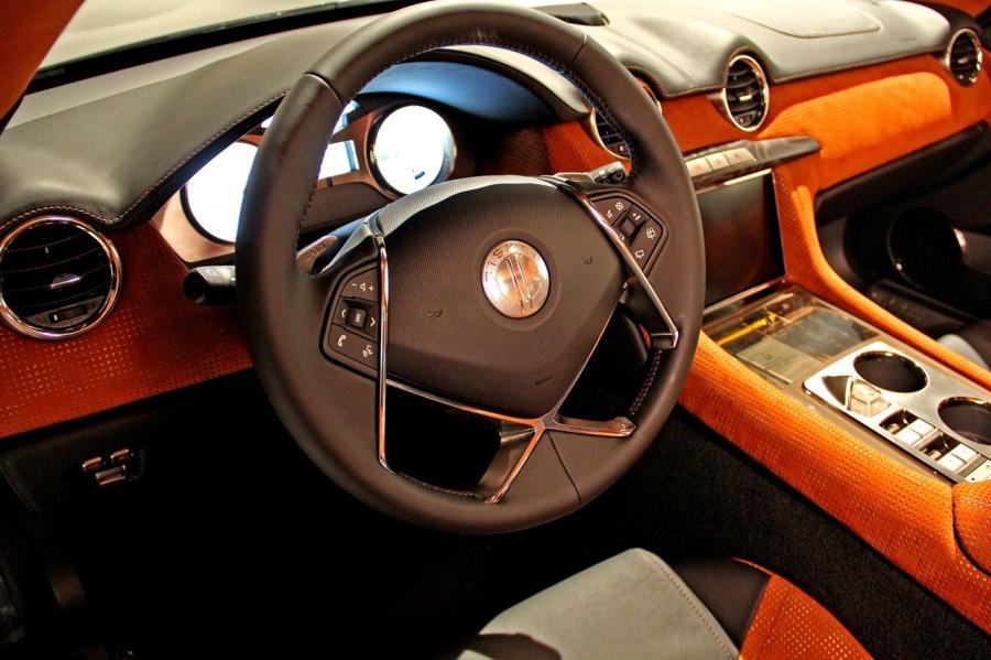Детали интерьера Fisker Karma Surf Shooting Brake 2011 года  (фото 35 из 60)